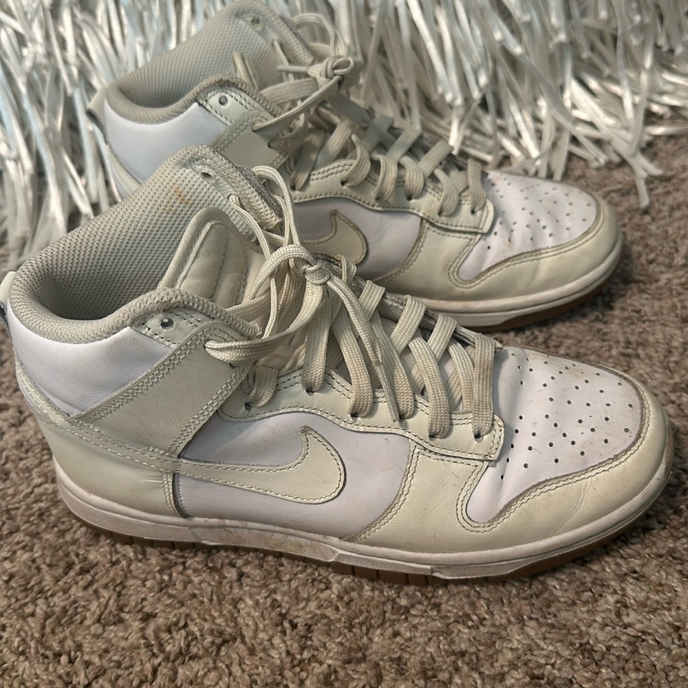 Dunks Size 7